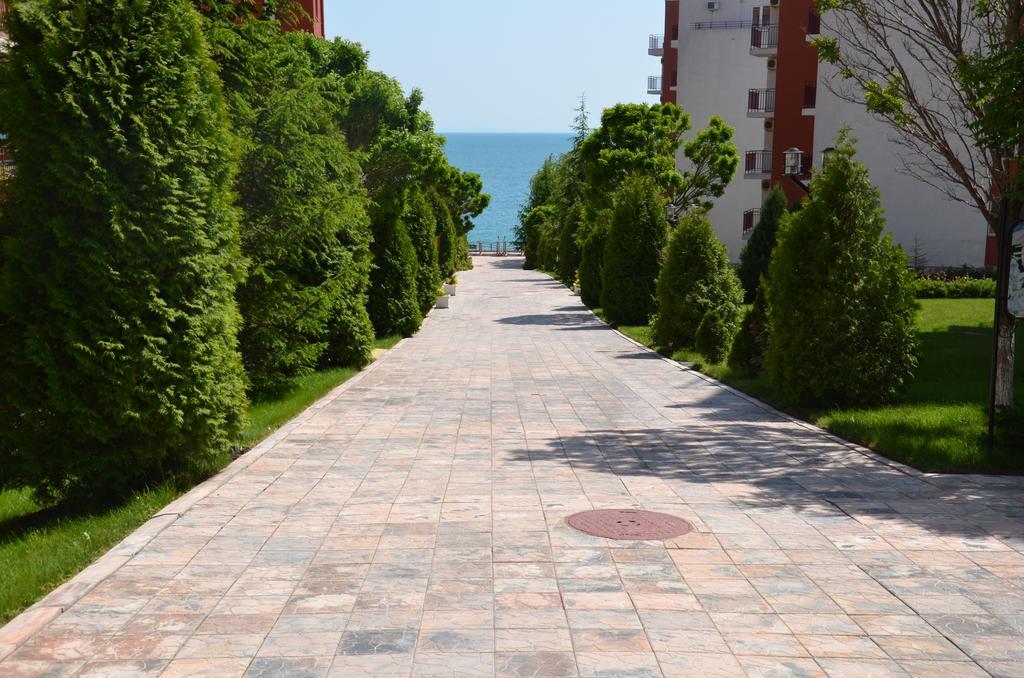 Single Private Apartments In Marina View Fort Beach Sveti Vlas Exterior foto